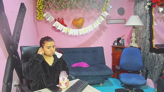 lesbiancuple online show from March 2026 11:58:02 AM