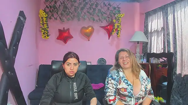 lesbiancuple online show from February 2026 02:58:02 PM