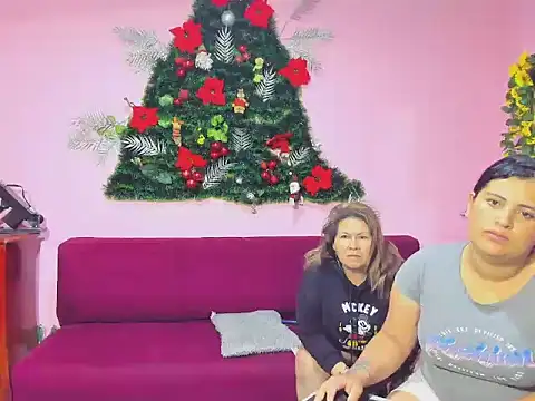lesbiancuple online show from February 2026 11:49:01 AM