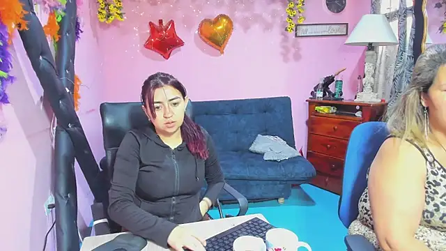 lesbiancuple online show from February 2026 11:54:02 AM