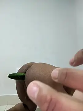 Rafael24445473 online show from November 2025 05:56:01 PM