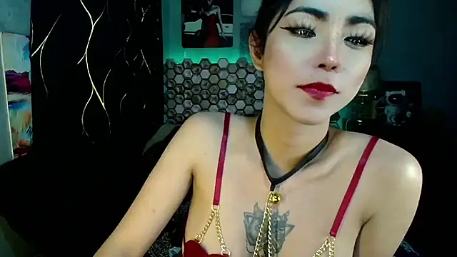 Snapshot of Hot_Metallica69 chatting on November 2025 09:41:01 PM Hot Metallica69 online show from November 2025 09:41:01 PM