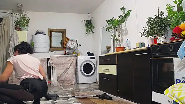 SquirtyMellissaLabia online show from February 2026 06:30:01 PM