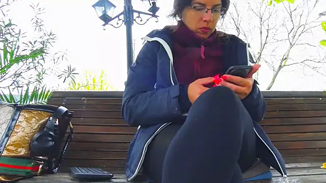 Snapshot of SquirtyMellissaLabia chatting on November 2025 08:51:01 AM SquirtyMellissaLabia online show from November 2025 08:51:01 AM