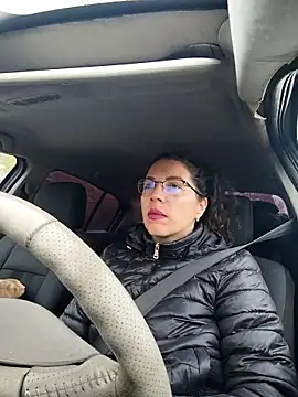 Snapshot of SquirtyMellissaLabia chatting on November 2025 06:39:01 AM SquirtyMellissaLabia online show from November 2025 06:39:01 AM