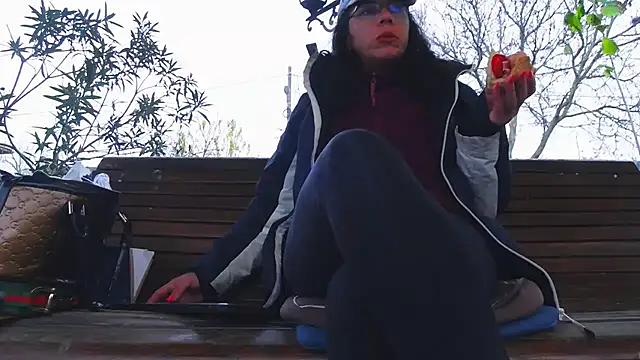 Snapshot of SquirtyMellissaLabia chatting on November 2025 06:50:02 AM SquirtyMellissaLabia online show from November 2025 06:50:02 AM