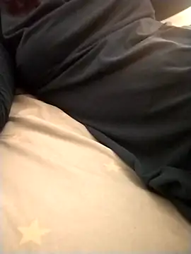 Snapshot of SquirtyMellissaLabia chatting on November 2025 06:44:01 PM SquirtyMellissaLabia online show from November 2025 06:44:01 PM