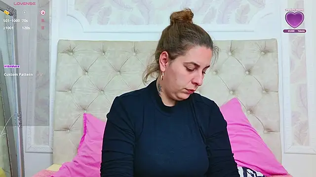 KarinaNoir online show from April 2026 03:56:01 AM