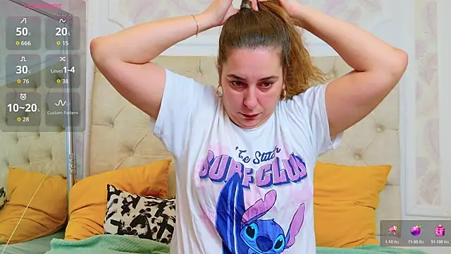 KarinaNoir online show from November 2025 05:22:02 AM