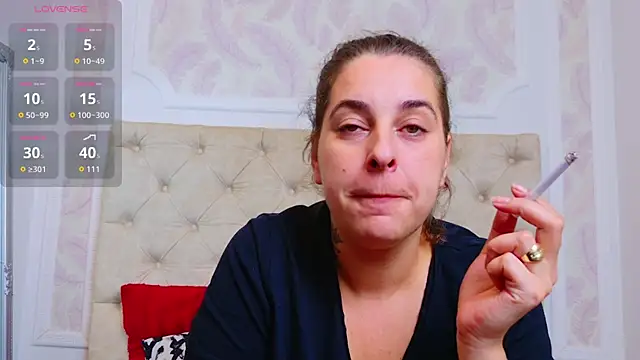 KarinaNoir online show from September 2025 03:49:02 AM