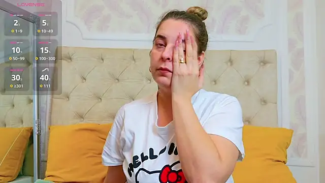 KarinaNoir online show from November 2025 05:07:02 AM