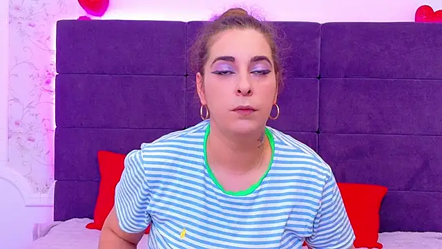 KarinaNoir online show from May 2026 03:59:02 AM
