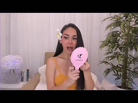 Holy Bliss online show from October 2025 04:48:01 PM