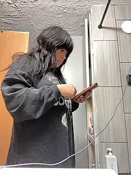 AriannaPena online show from September 2025 10:37:02 PM