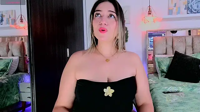 Dulce Morrys online show from May 2026 03:28:02 PM