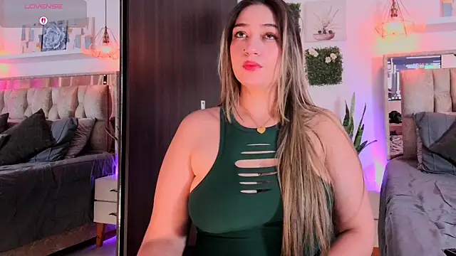 Dulce Morrys online show from April 2026 05:58:01 PM