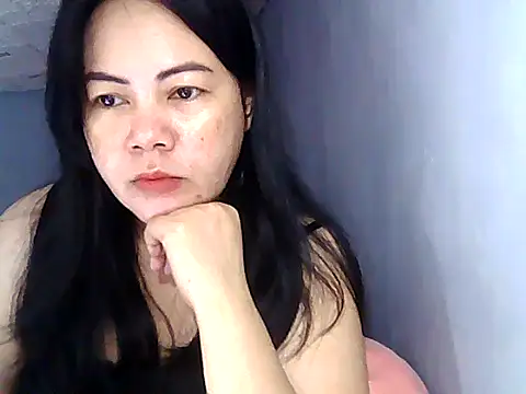 starlete69 online show from April 2026 08:43:01 PM