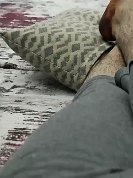 Snapshot of Siyahinci72 chatting on October 2025 05:10:01 PM Siyahinci72 online show from October 2025 05:10:01 PM