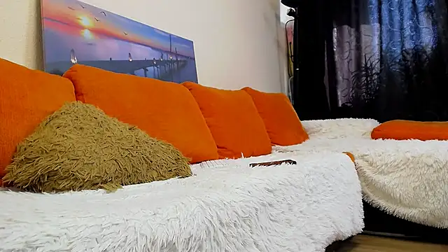 MichaelWills online show from September 2025 07:24:02 AM