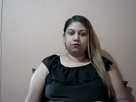 bellachow10 online show from September 2025 07:51:01 AM