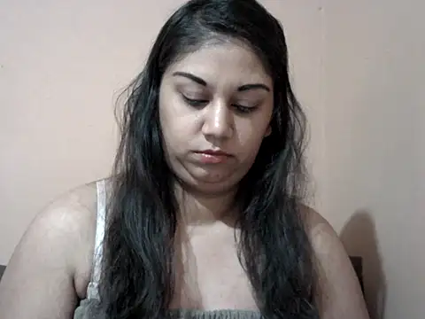 bellachow10 online show from May 2026 07:28:01 AM