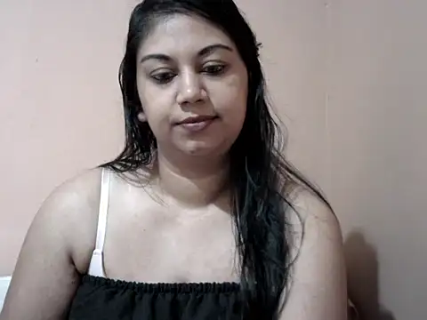 bellachow10 online show from February 2026 06:00:01 AM