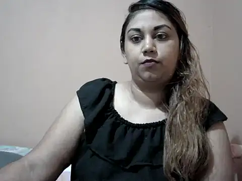 bellachow10 online show from November 2025 08:09:02 PM