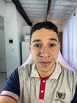 Snapshot of petter_coleman_ chatting on December 2025 10:02:01 PM petter coleman online show from December 2025 10:02:01 PM