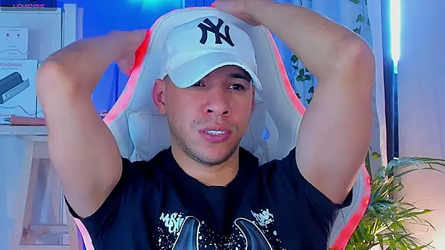 petter coleman  online show from April 2026 07:07:02 PM