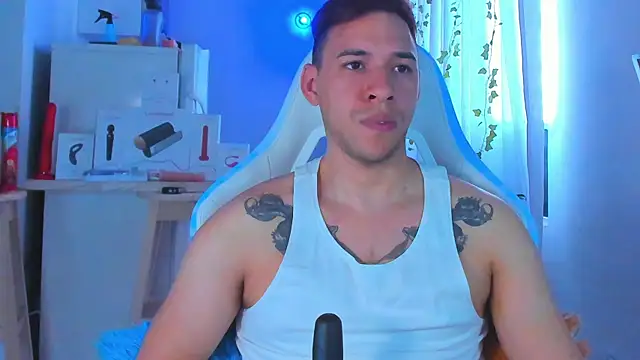 petter coleman  online show from April 2026 09:21:02 PM