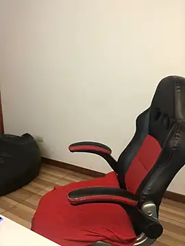 kayortiiz online show from February 2026 06:31:02 PM