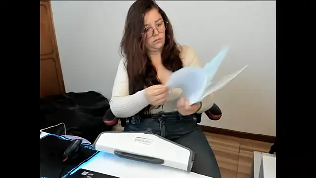 kayortiiz online show from March 2026 12:07:01 AM