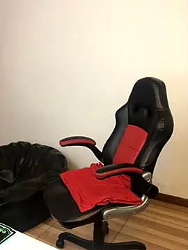 kayortiiz online show from November 2025 12:54:02 AM