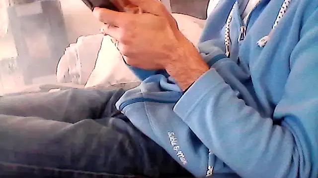 mickzizi online show from March 2025 08:39:02 AM