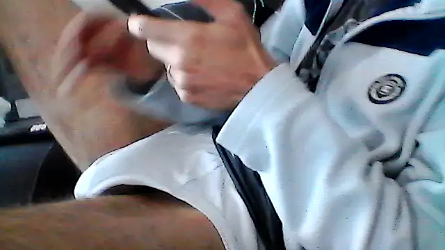 mickzizi online show from November 2025 10:52:01 AM