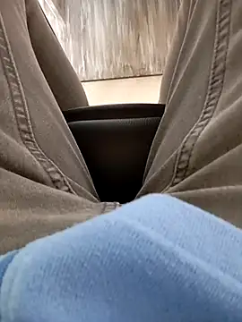 mickzizi online show from March 2025 08:17:01 AM