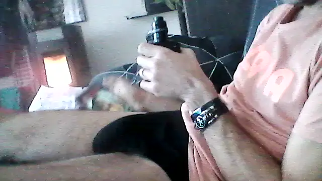 mickzizi online show from January 2026 10:22:02 AM