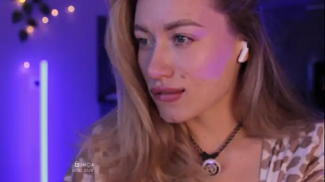 Snapshot of Blondie_Bunny chatting on February 2026 03:28:01 AM Blondie Bunny online show from February 2026 03:28:01 AM