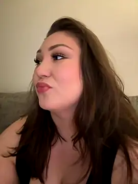 RosieDixx online show from November 2025 03:17:02 AM