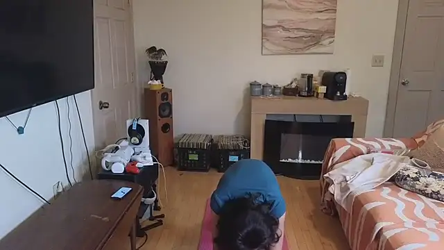 Snapshot of queendab626 chatting on December 2025 02:29:02 PM queendab626 online show from December 2025 02:29:02 PM