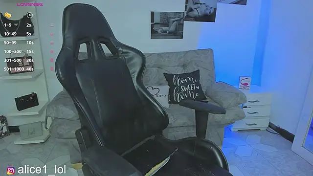 candy alicee online show from December 2025 11:31:01 AM