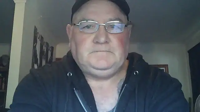 Snapshot of HOTANAL chatting on October 2025 10:21:01 PM HOTANAL online show from October 2025 10:21:01 PM
