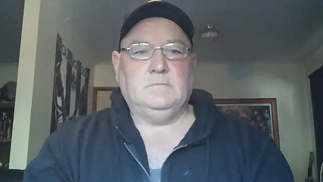 Snapshot of HOTANAL chatting on October 2025 09:49:01 PM HOTANAL online show from October 2025 09:49:01 PM