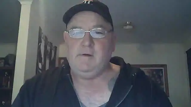 Snapshot of HOTANAL chatting on September 2025 10:05:02 PM HOTANAL online show from September 2025 10:05:02 PM