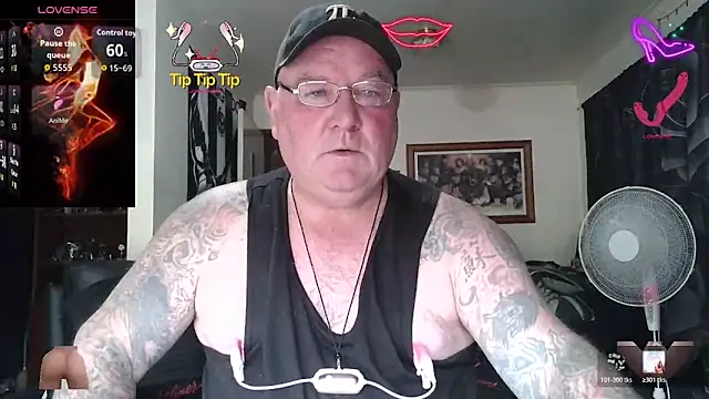 Snapshot of HOTANAL chatting on February 2026 11:13:01 PM HOTANAL online show from February 2026 11:13:01 PM