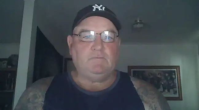 Snapshot of HOTANAL chatting on March 2025 01:43:02 AM HOTANAL online show from March 2025 01:43:02 AM