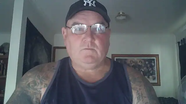 Snapshot of HOTANAL chatting on March 2025 12:21:01 AM HOTANAL online show from March 2025 12:21:01 AM