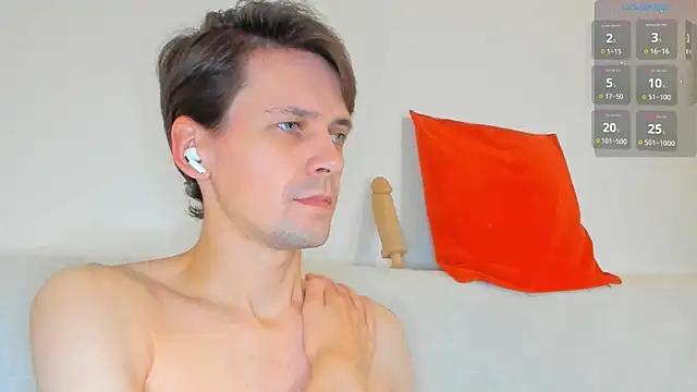 Jasper Sun online show from October 2025 09:11:02 PM