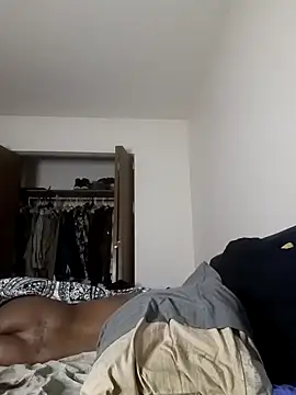 yellowwetfox online show from January 2025 05:02:01 AM