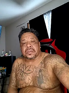 yellowwetfox online show from January 2025 09:20:01 PM